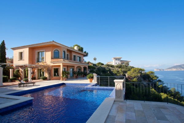 koliko-vredi-mediteranska-luksuzna-vila