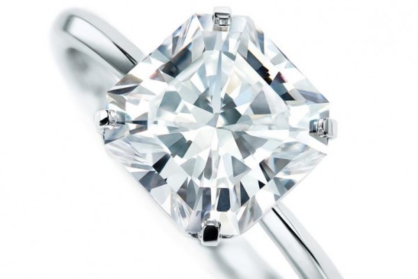 Tiffany predstavlja novu verziju vereničkog prstena