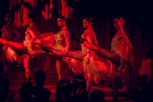 New Year’s célébration 2020 -  Lafayette Cuisine Cabaret Club - Danse Avec Moi