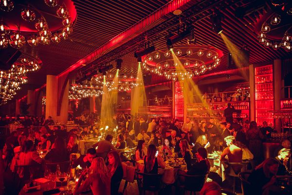 pariski-duh-u-beogradu-otvoren-lafayette-cuisine-cabaret-club