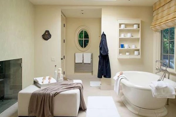 Prodaje se Madonina vila na Sunset Bulevaru