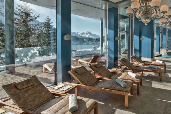 Ledena bajka oživljava ove zime u hotelu The Carlton St. Moritz