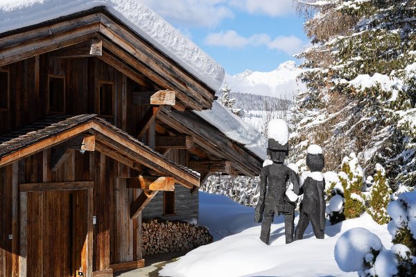 Planinska kuća iz snova u Francuskoj pretvara se u vrhunski zimski raj