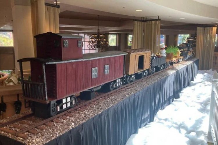 Luksuzno odmaralište na Floridi napravilo je čokoladi voz dug 10 metara
