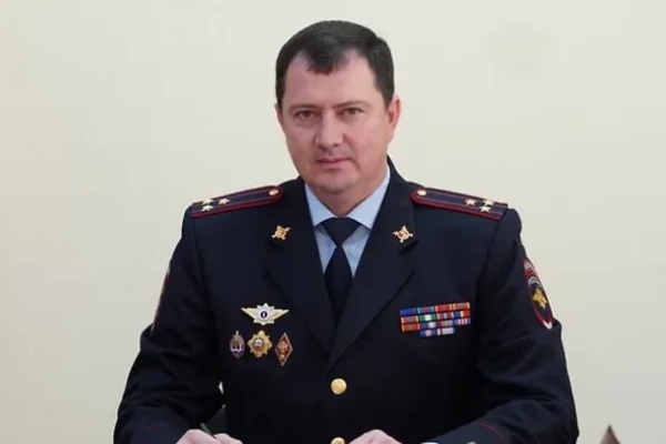 ruski-direktor-policije-koji-se-hvalio-zlatnim-toaletom-uhapsen-zbog-primanja-mita