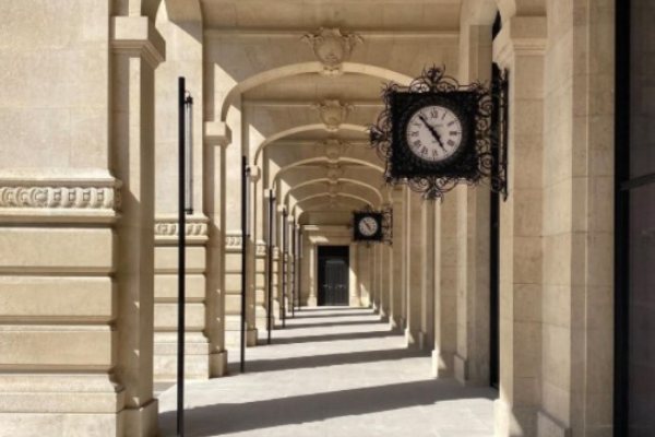 Potpuno novi hotel sa pogledom na ceo Pariz