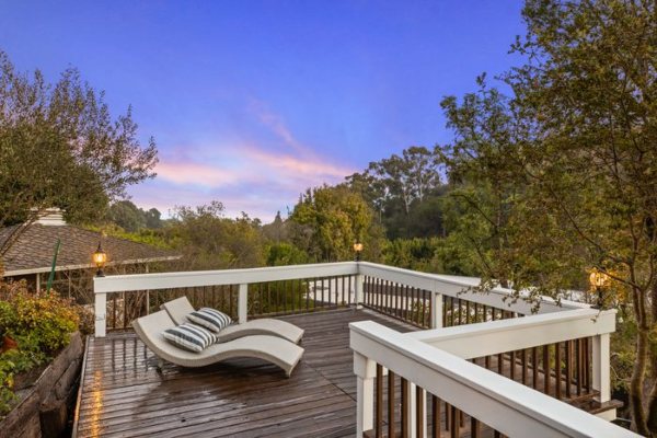 Gvinet Paltrou prodaje dom u kom je odrasla u Los Anđelesu za 3,2 miliona dolara