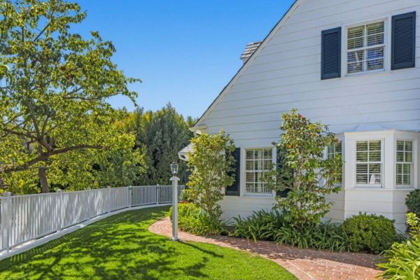 Gvinet Paltrou prodaje dom u kom je odrasla u Los Anđelesu za 3,2 miliona dolara