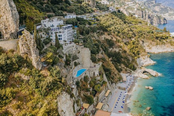 Otkrijte Borgo Santandrea - najbolji luksuzni hotel na obali Amalfi
