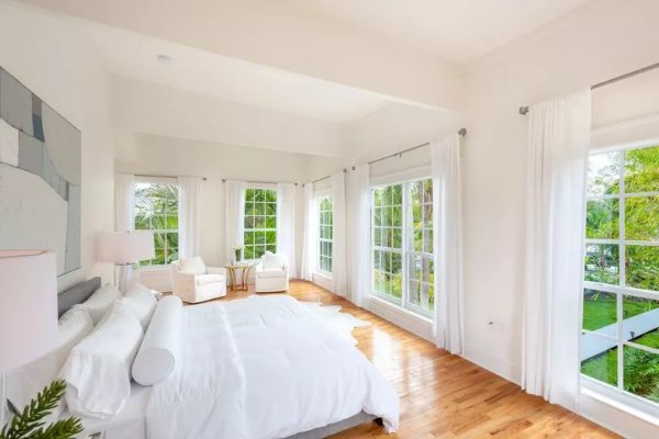 Unutar Al Kaponeove kuće na plaži vredne 10,75 miliona dolara