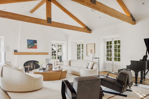 Holivudska mega-vila Roka Hadsona stigla je na tržište za 55,5 miliona dolara