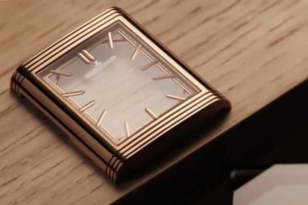 Jaeger-LeCoultre predstavlja novi časovnik sa cenom od 250.000 €