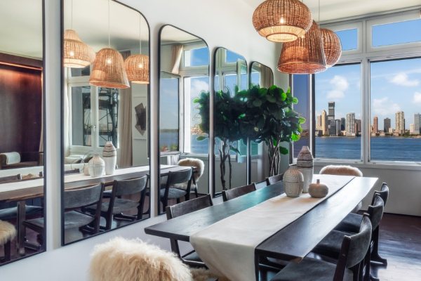 Svetlo potkrovlje supermodela Karoline Kurkove u Njujorku