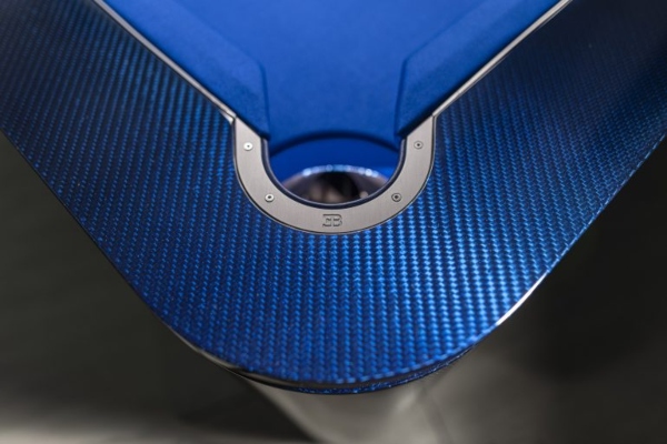 Istinska lepota i luksuz: prvi Bugatti bilijarski sto od 250.000 € spreman za svog vlasnika