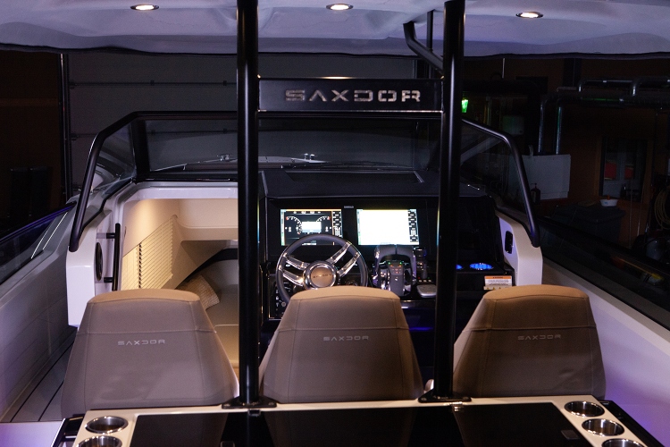 Saxdor 320 GTO - Revolucija sportskih jahti