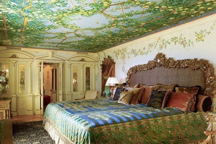 Kuća Đanija Versaćea: najzloglasniji hotel na svetu