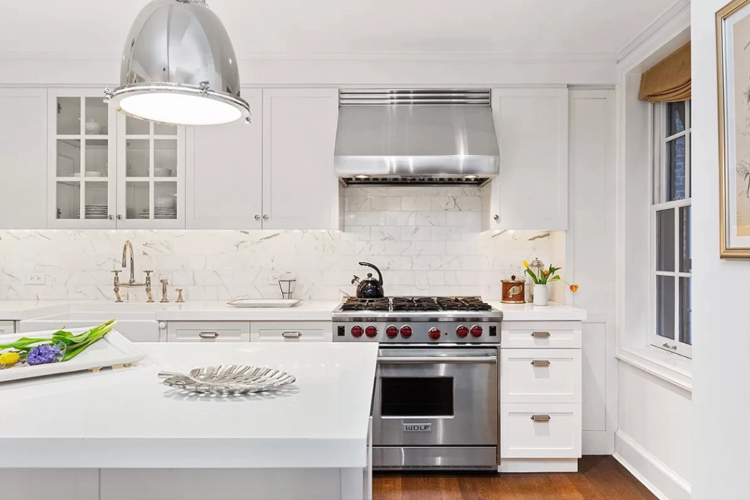 amanda-sejfrid-prodaje-svoj-dom-u-njujorku-za-325-miliona-dolara