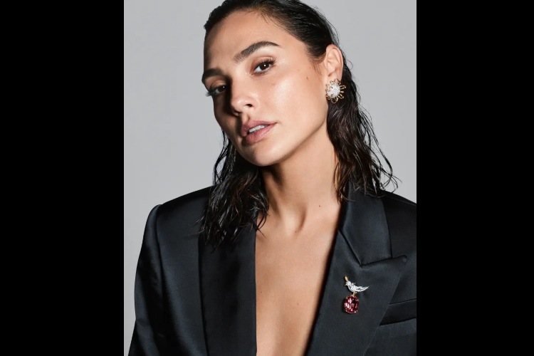 gal-gadot-blista-u-najnovijoj-kolekciji-botanica-tiffany-co