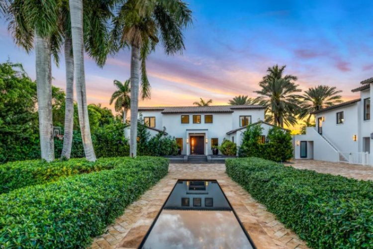 zavirite-u-rezidenciju-dzenifer-lopez-i-bena-afleka-na-obali-majami-bica