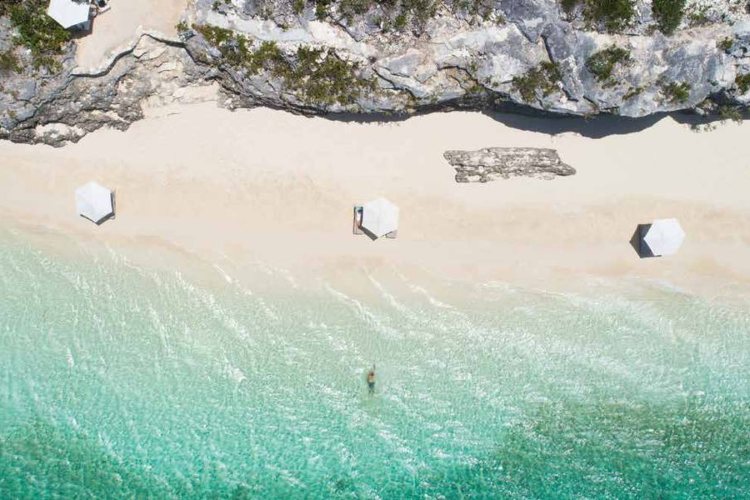 rock-house-prvo-odmaraliste-na-litici-u-turksu-i-kaikosu-debituje-u-prolece-2022