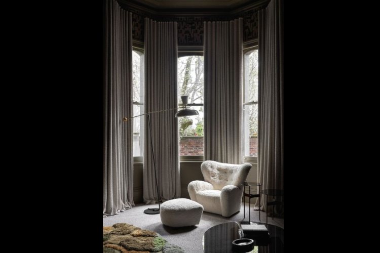 viktorijanska-kuca-u-australiji-istice-tamnu-stranu-modernizma