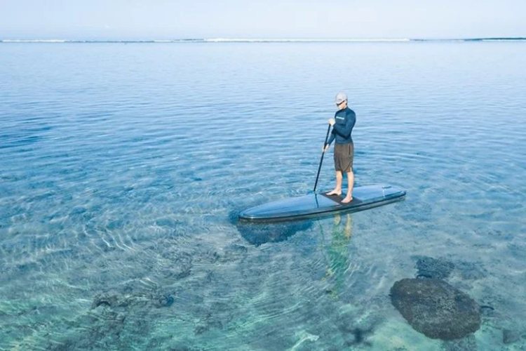 od-luksuznih-podmornica-do-elektricnih-hidroglisera-vrhunske-superyacht-igracke-za-milijardere-koji-vole-avanture