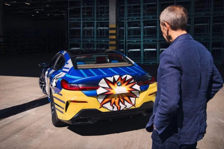 bmw-u-saradnji-sa-umetnikom-dzefom-kunsom-lansira-bmw-m850i-gran-coupe-sa-temom-stripova