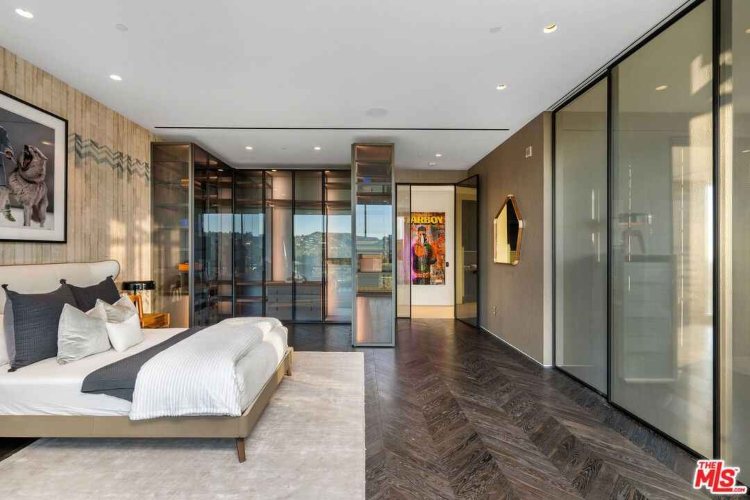 the-weeknd-prodaje-otmeni-penthouse-u-los-andelesu-za-225-miliona-dolara