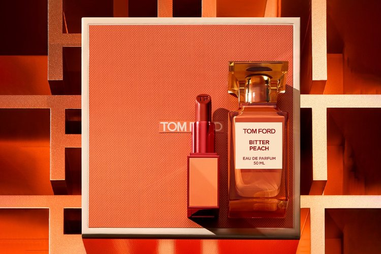 Tom Ford Beauty je lansirao kolekciju šminke Bitter Peach