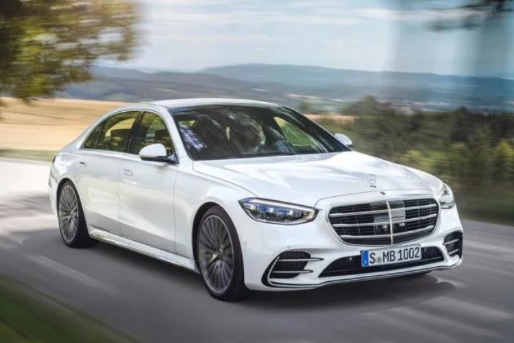 stvari-koje-treba-imati-na-umu-pre-kupovine-luksuznog-automobila