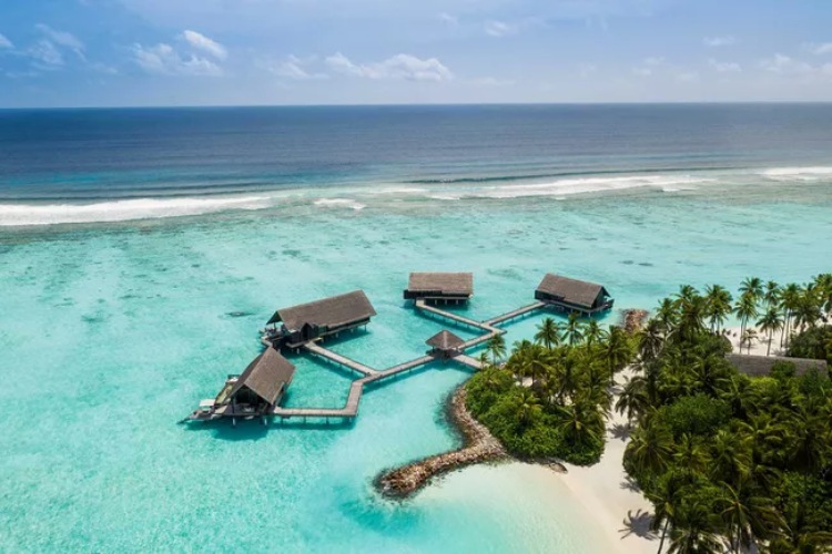 One & Only Reethi Rah, Atol Severni Male, Maldivi