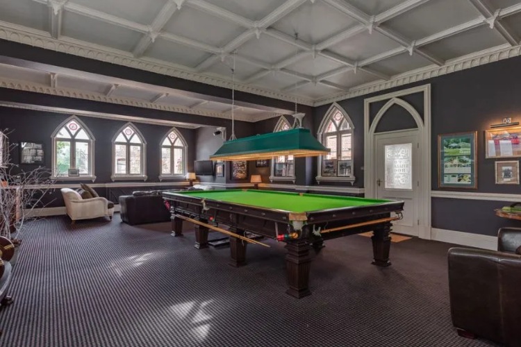 Soba za bilijar.