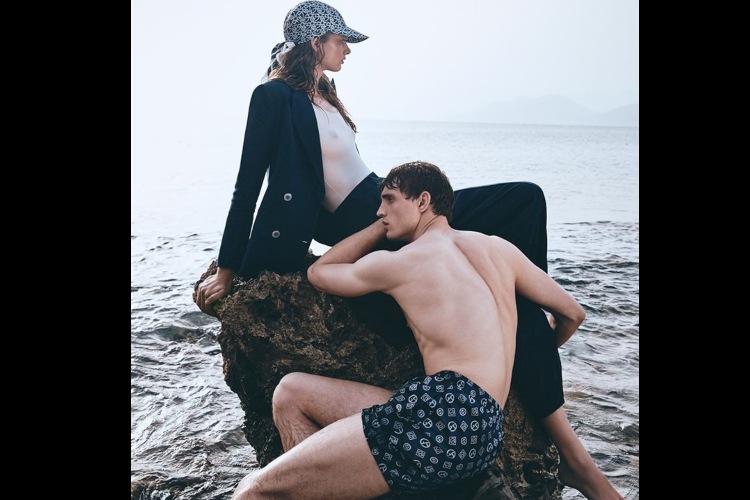 giorgio-armani-mare-2