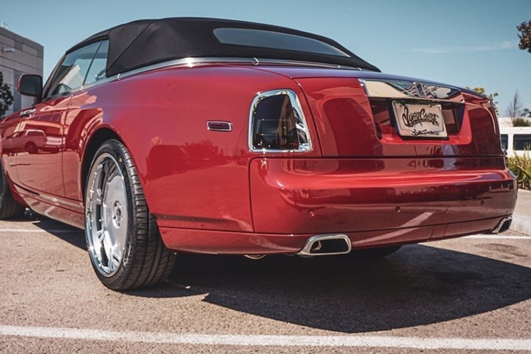 Rolls-Royce Phantom Drophead Coupe