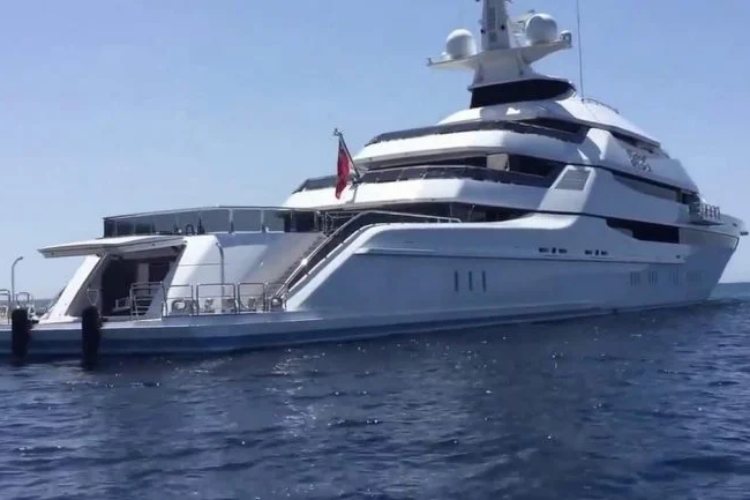 francuske-vlasti-zaplenile-su-jahtu-ruskog-oligarha-igora-secina