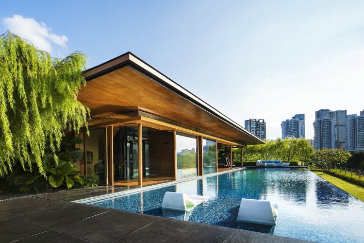 Moderna vila okružena zelenilom predstavlja raj za ljubitelje prirode