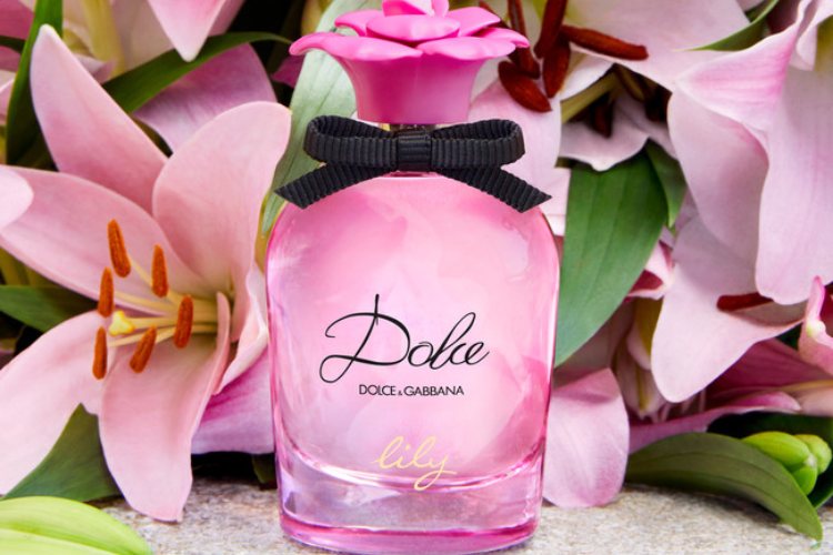 dolcegabbana-predstavlja-novi-parfem-za-prolecnu-sezonu-dolce-lily-eau-de-toilette