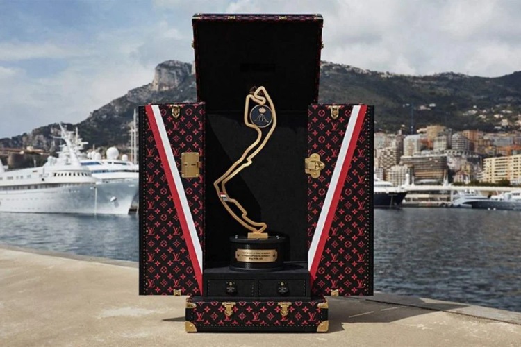 louis-vuitton-je-napravio-kutiju-za-trofej-formule-1-monaco-grand-prix