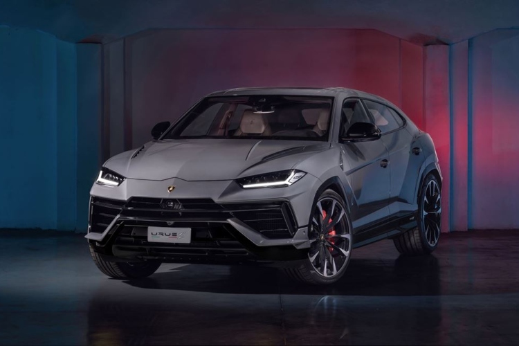 lamborghin-urus-s-2023-9