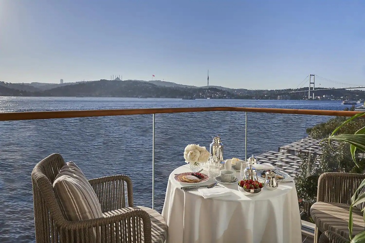 istanbul-mandarin-bosphorus-hotel-7