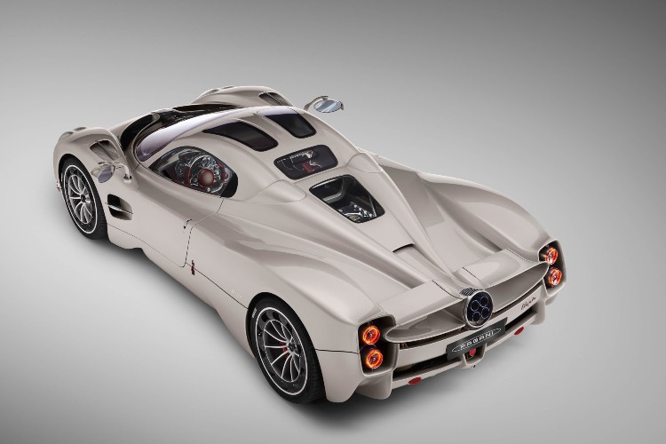 pagani-utopia-8