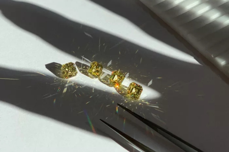 jacob-and-co-billionaire-timeless-treasure-sat-5