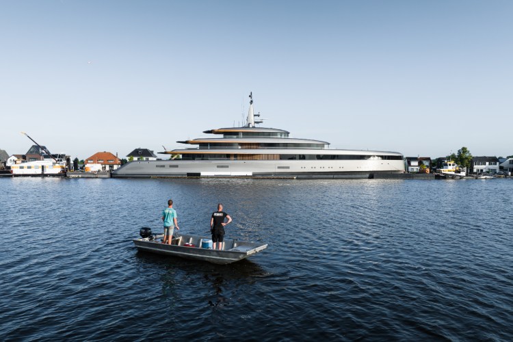 obsidian-feadship-jahta-4