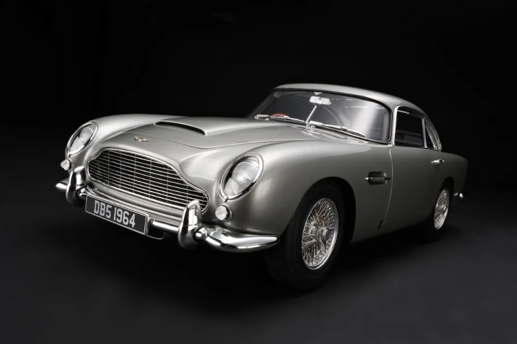 aston-martin-db5-vantage-1