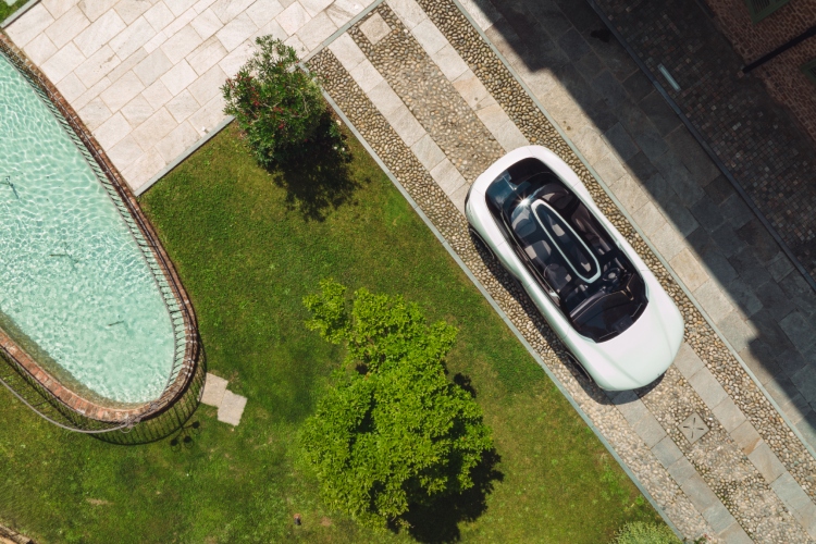 automobil-pura-vision-10