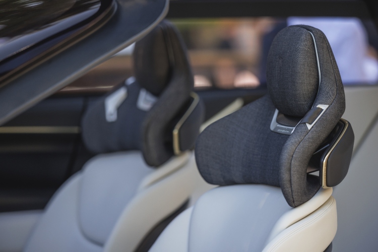 automobil-pura-vision-21