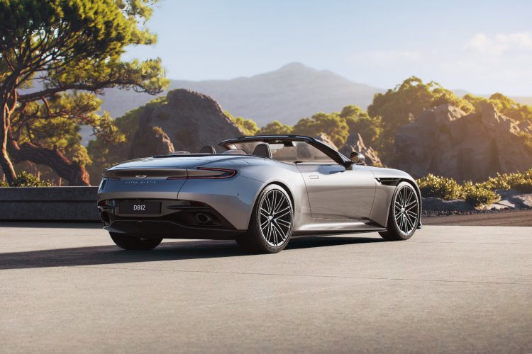 aston-martin-db12-volante-8