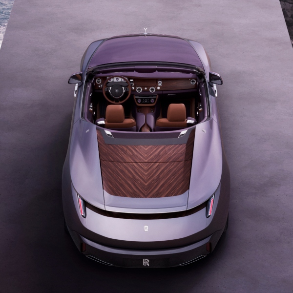 Rolls Royce Amethyst Droptail - izraz elegancije i snage