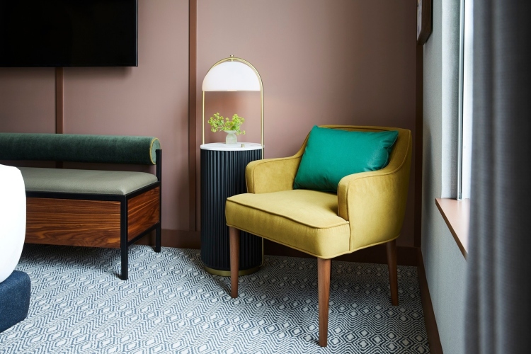 neispricana-prica-toronta-u-hotelu-saint-george-7