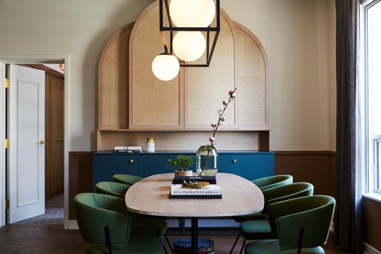 neispricana-prica-toronta-u-hotelu-saint-george-8